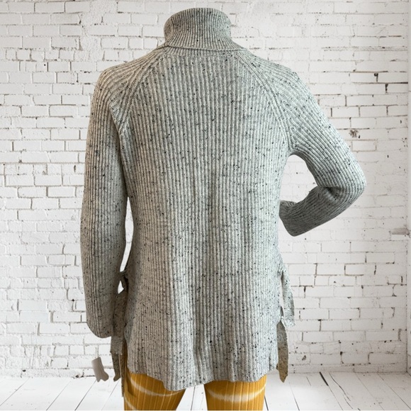 Vintage Andrea JovineSide Tie Turtle Neck Sweater - Picture 4 of 9